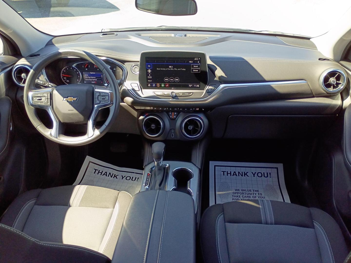 2025 White /Black Chevrolet Blazer 2LT (3GNKBCR42SS) with an 2.0L L4 DOHC 16 TURBO engine, 9A transmission, located at 1842 Wirt Road, Houston, TX, 77055, (713) 973-3903, 29.805330, -95.484787 - Photo#16