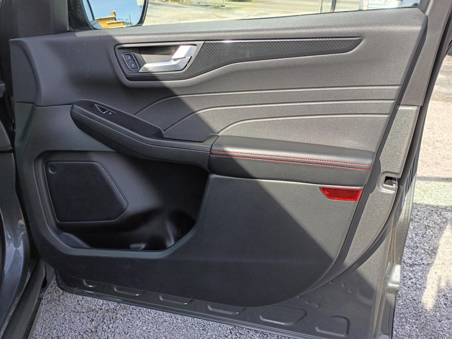 2025 Gray Ford Escape ST-Line AWD (1FMCU9MN9SU) with an 1.5L L3 engine, 8A transmission, located at 1842 Wirt Road, Houston, TX, 77055, (713) 973-3903, 29.805330, -95.484787 - Photo#13