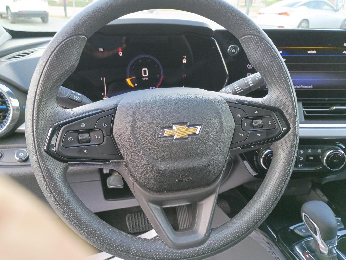 2025 Black Chevrolet Trax LT (KL77LHEP0SC) with an 1.2L L3 TURBO engine, 6A transmission, located at 1842 Wirt Road, Houston, TX, 77055, (713) 973-3903, 29.805330, -95.484787 - Photo#18