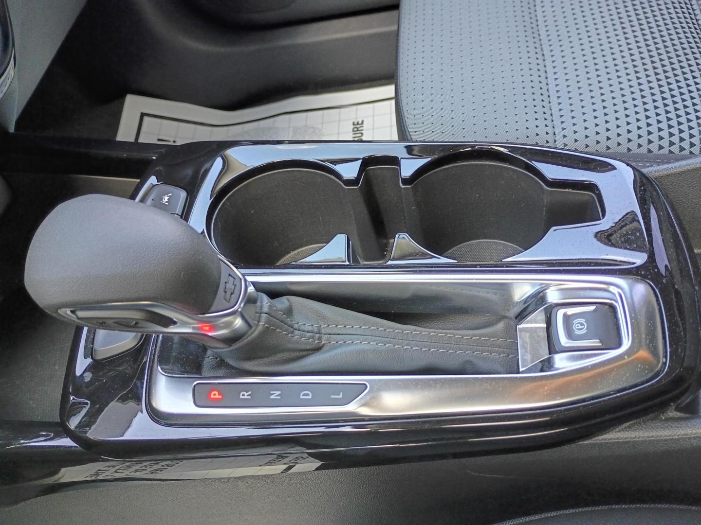 2025 Black Chevrolet Trax LT (KL77LHEP0SC) with an 1.2L L3 TURBO engine, 6A transmission, located at 1842 Wirt Road, Houston, TX, 77055, (713) 973-3903, 29.805330, -95.484787 - Photo#22