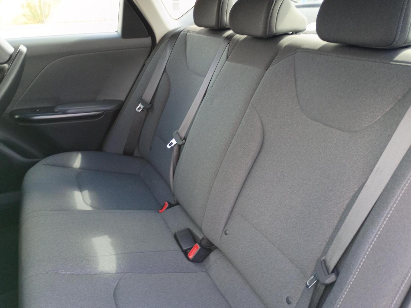 2025 BLUE /Black Kia K4 LX (3KPFT4DE4SE) with an 2.0L L4 DOHC 16V engine, CVT transmission, located at 1842 Wirt Road, Houston, TX, 77055, (713) 973-3903, 29.805330, -95.484787 - Photo#10
