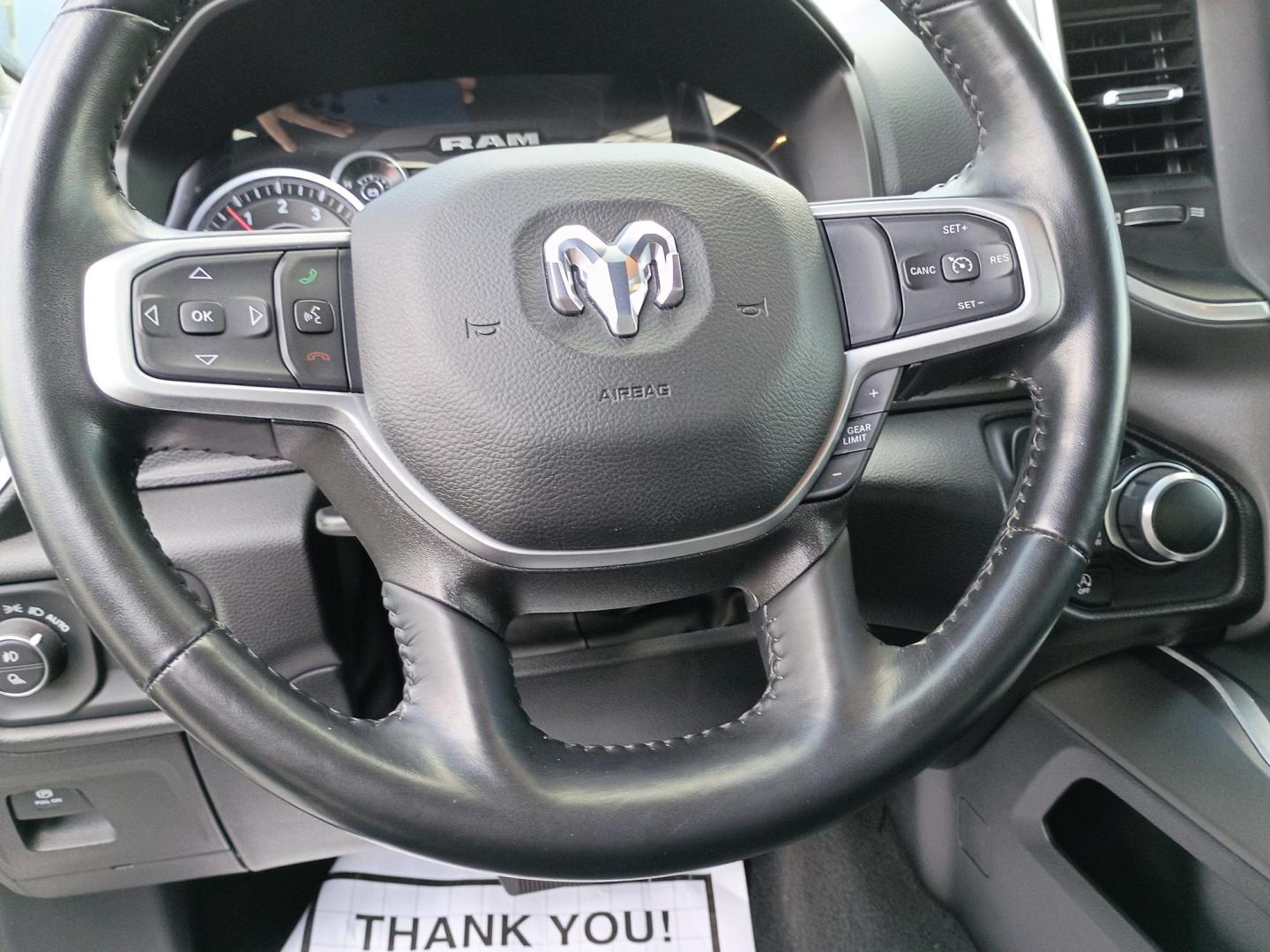 2023 White /Black RAM 1500 Big Horn Crew Cab SWB 4WD (1C6RRFFG5PN) with an 3.6L V6 DOHC 24V engine, 8A transmission, located at 1842 Wirt Road, Houston, TX, 77055, (713) 973-3903, 29.805330, -95.484787 - Photo#19