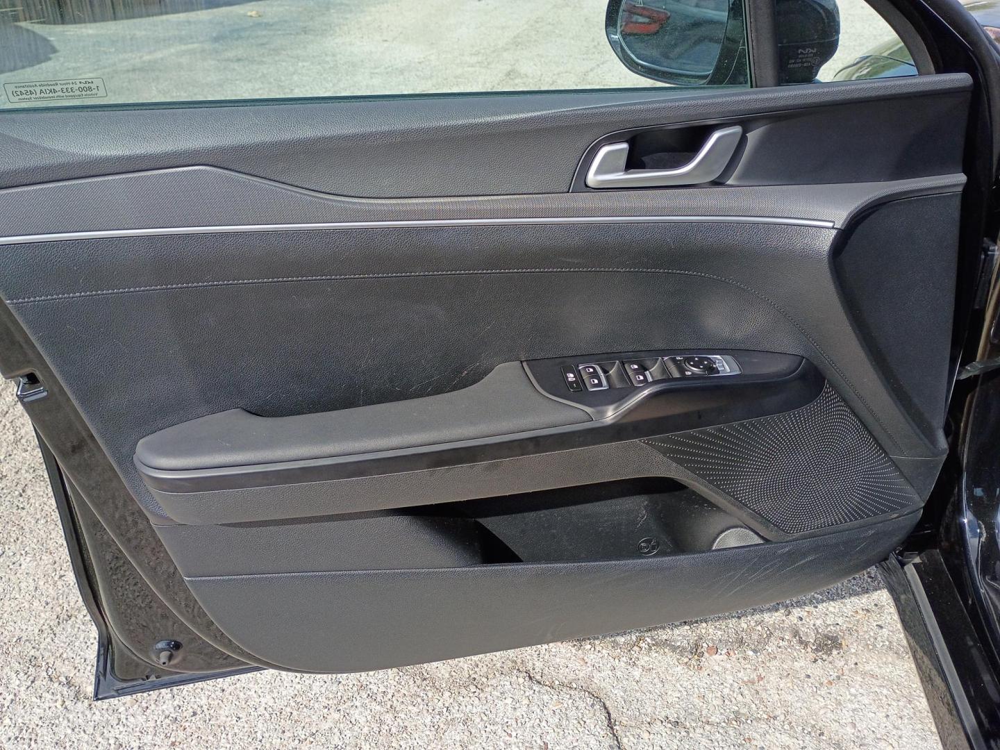 2025 Black /Black Kia K5 LXS (KNAG24J7XS5) with an 2.5L L4 DOHC 16V engine, 8A transmission, located at 1842 Wirt Road, Houston, TX, 77055, (713) 973-3903, 29.805330, -95.484787 - Photo#9