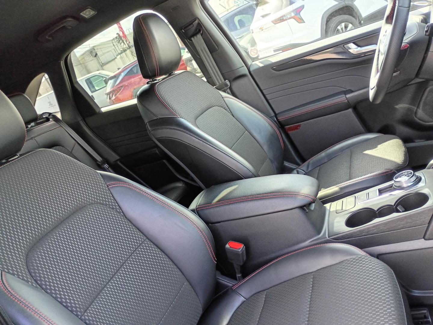 2025 Gray /Black Ford Escape ST-Line AWD (1FMCU9MN8SU) with an 1.5L L3 engine, 8A transmission, located at 1842 Wirt Road, Houston, TX, 77055, (713) 973-3903, 29.805330, -95.484787 - Photo#12