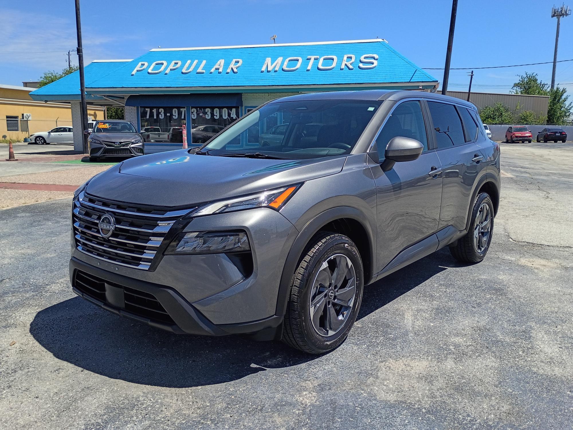 photo of 2025 Nissan Rogue SV