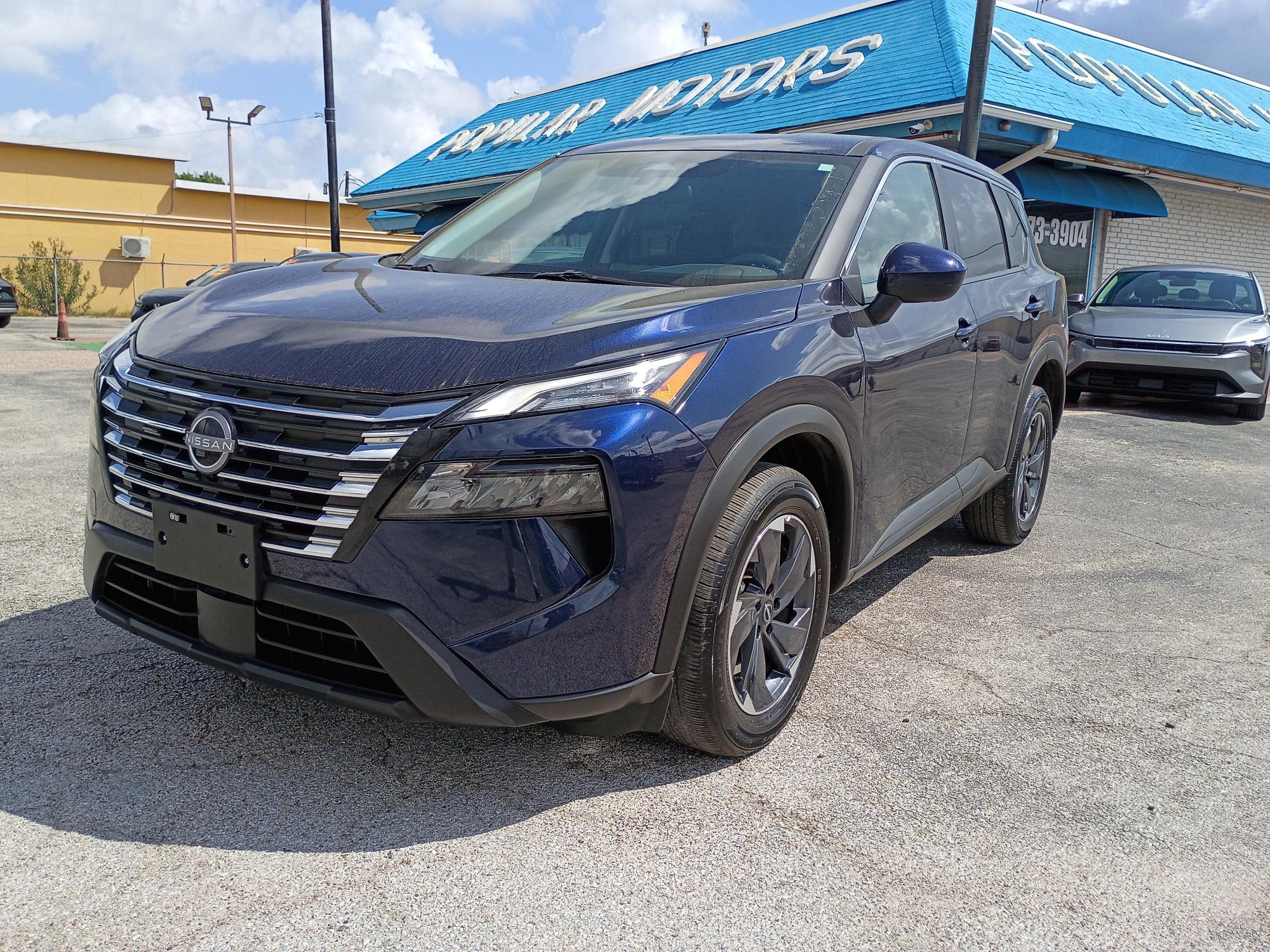 photo of 2025 Nissan Rogue SV