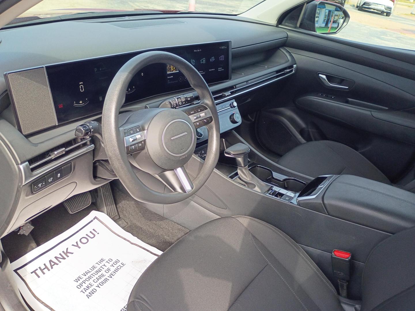 2025 MAROON /Black Hyundai Tucson SEL AWD (5NMJBCDE2SH) with an 2.5L L4 DOHC 16V engine, 8A transmission, located at 1842 Wirt Road, Houston, TX, 77055, (713) 973-3903, 29.805330, -95.484787 - Photo#8