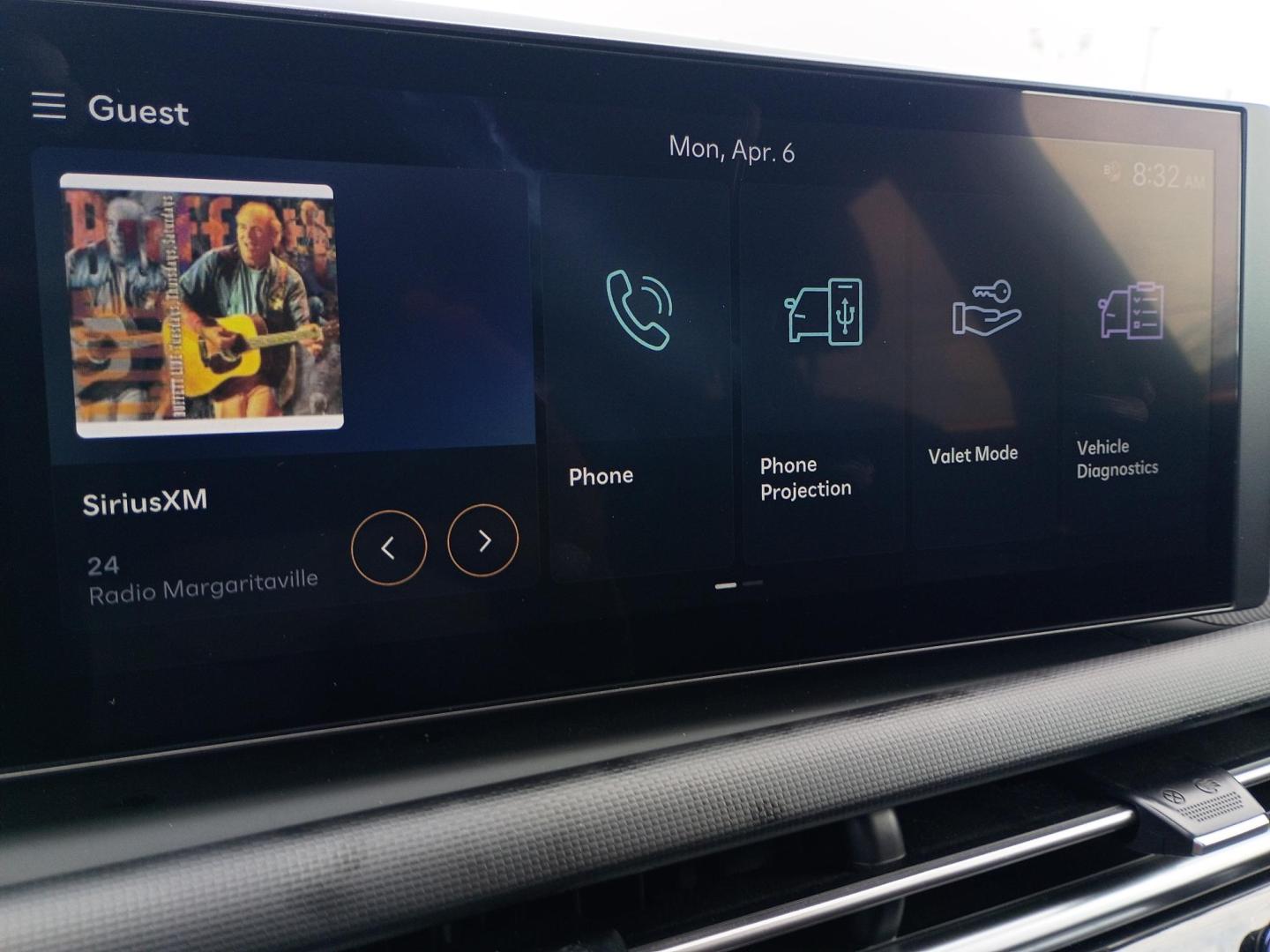 2025 MAROON /Black Hyundai Tucson SEL AWD (5NMJBCDE2SH) with an 2.5L L4 DOHC 16V engine, 8A transmission, located at 1842 Wirt Road, Houston, TX, 77055, (713) 973-3903, 29.805330, -95.484787 - Photo#21