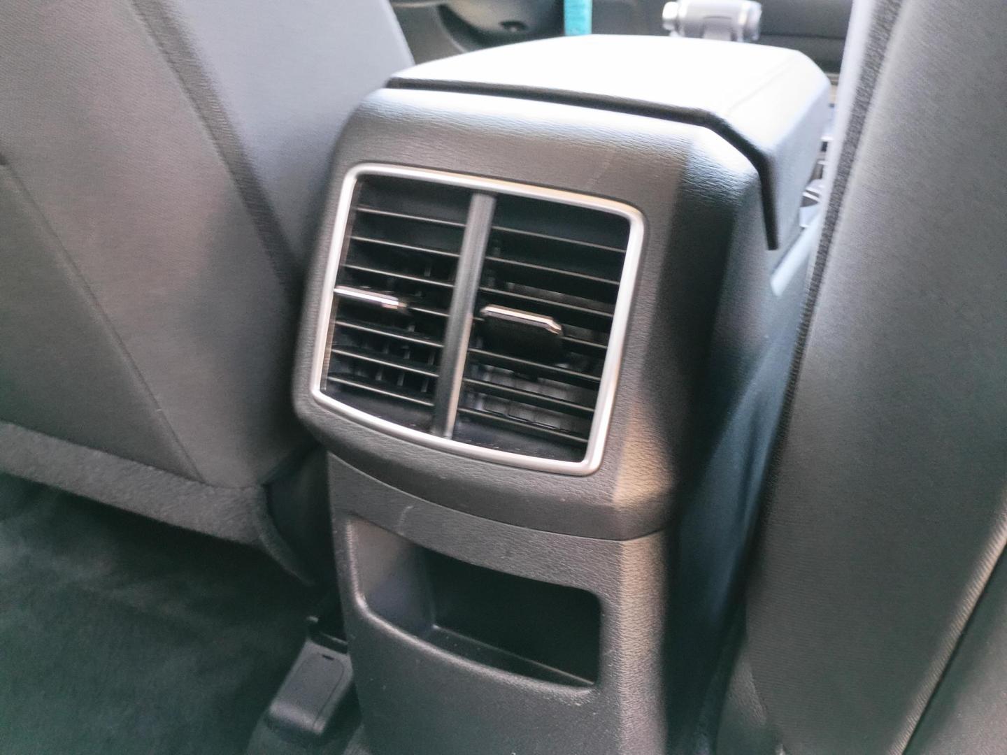 2025 Gray /Black Kia Sportage LX (KNDPU3DF6S7) with an 2.5L V6 DOHC 24V engine, 8A transmission, located at 1842 Wirt Road, Houston, TX, 77055, (713) 973-3903, 29.805330, -95.484787 - Photo#16