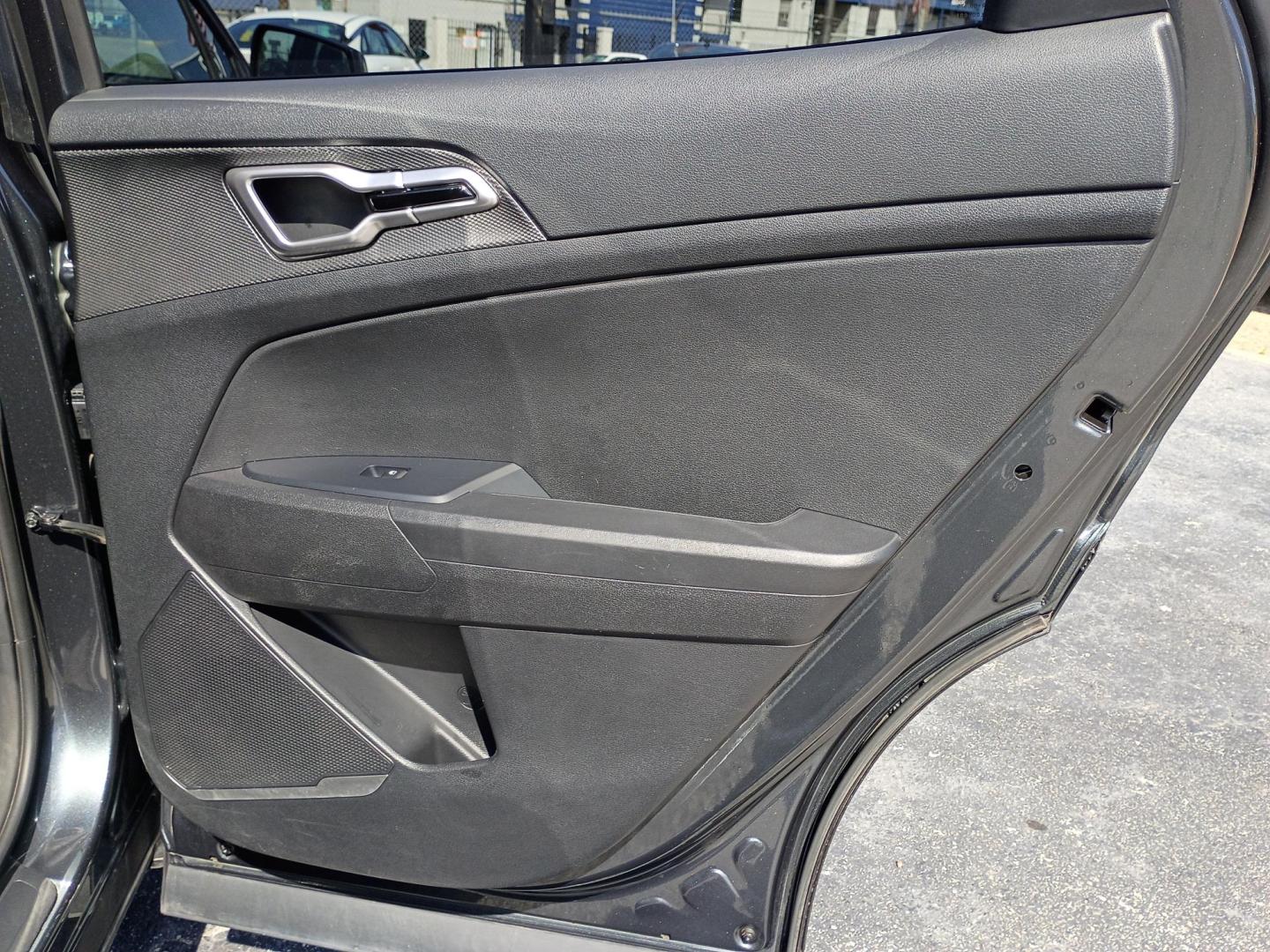 2025 Gray /Black Kia Sportage LX (KNDPU3DF6S7) with an 2.5L V6 DOHC 24V engine, 8A transmission, located at 1842 Wirt Road, Houston, TX, 77055, (713) 973-3903, 29.805330, -95.484787 - Photo#15
