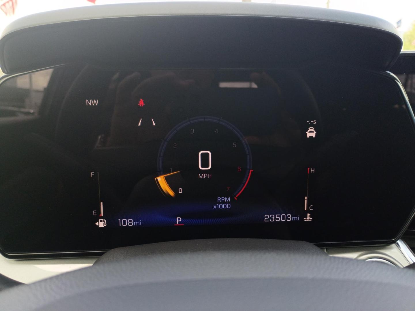 2025 Cypress Gray /Black Chevrolet Trax LT (KL77LHEP8SC) with an 1.2L L3 TURBO engine, 6A transmission, located at 1842 Wirt Road, Houston, TX, 77055, (713) 973-3903, 29.805330, -95.484787 - Photo#19