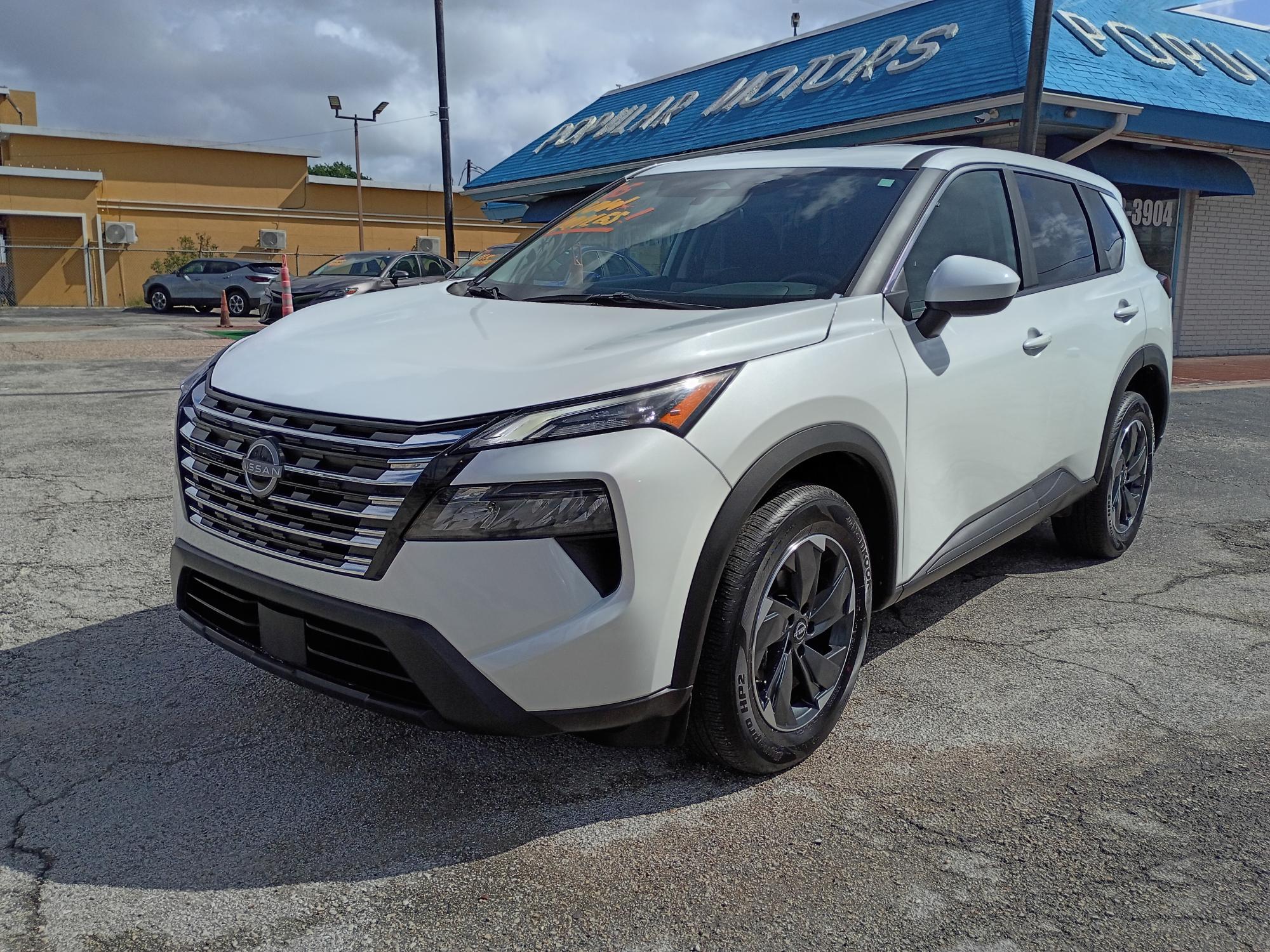 photo of 2025 Nissan Rogue SV AWD