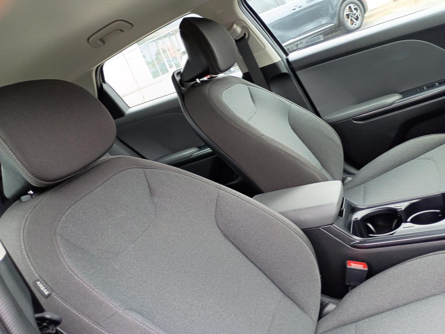 2025 Gray /Black Kia K4 LX (3KPFT4DE6SE) with an 2.0L L4 DOHC 16V engine, CVT transmission, located at 1842 Wirt Road, Houston, TX, 77055, (713) 973-3903, 29.805330, -95.484787 - Photo#12