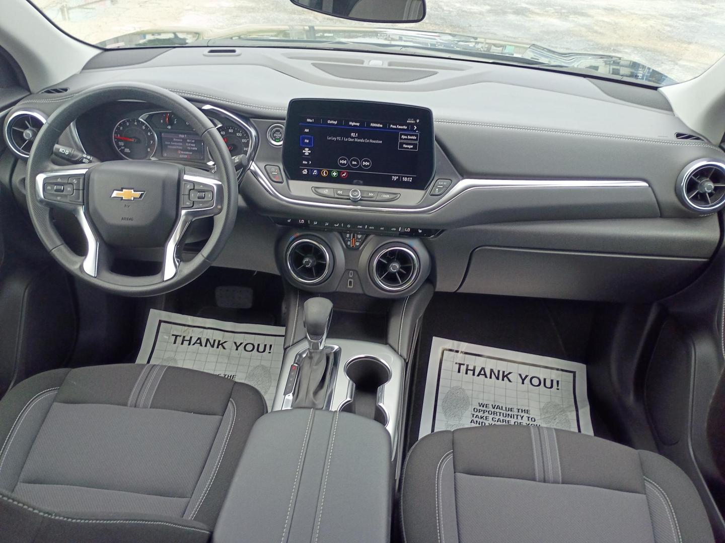 2025 Black /Black Chevrolet Blazer 2LT (3GNKBCR41SS) with an 2.0L L4 DOHC 16 TURBO engine, 9A transmission, located at 1842 Wirt Road, Houston, TX, 77055, (713) 973-3903, 29.805330, -95.484787 - Photo#17