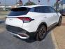 2025 White /Black Kia Sportage LX (5XYK23DF5SG) with an 2.5L V6 DOHC 24V engine, 8A transmission, located at 1842 Wirt Road, Houston, TX, 77055, (713) 973-3903, 29.805330, -95.484787 - Photo#4
