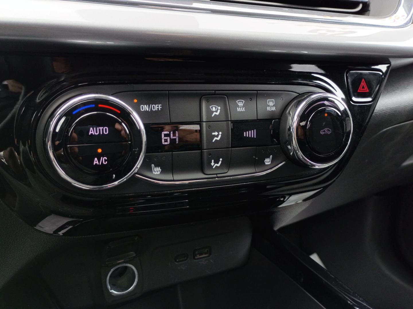 2025 Black /Black Chevrolet Trax LT (KL77LHEP2SC) with an 1.2L L3 TURBO engine, 6A transmission, located at 1842 Wirt Road, Houston, TX, 77055, (713) 973-3903, 29.805330, -95.484787 - Photo#22