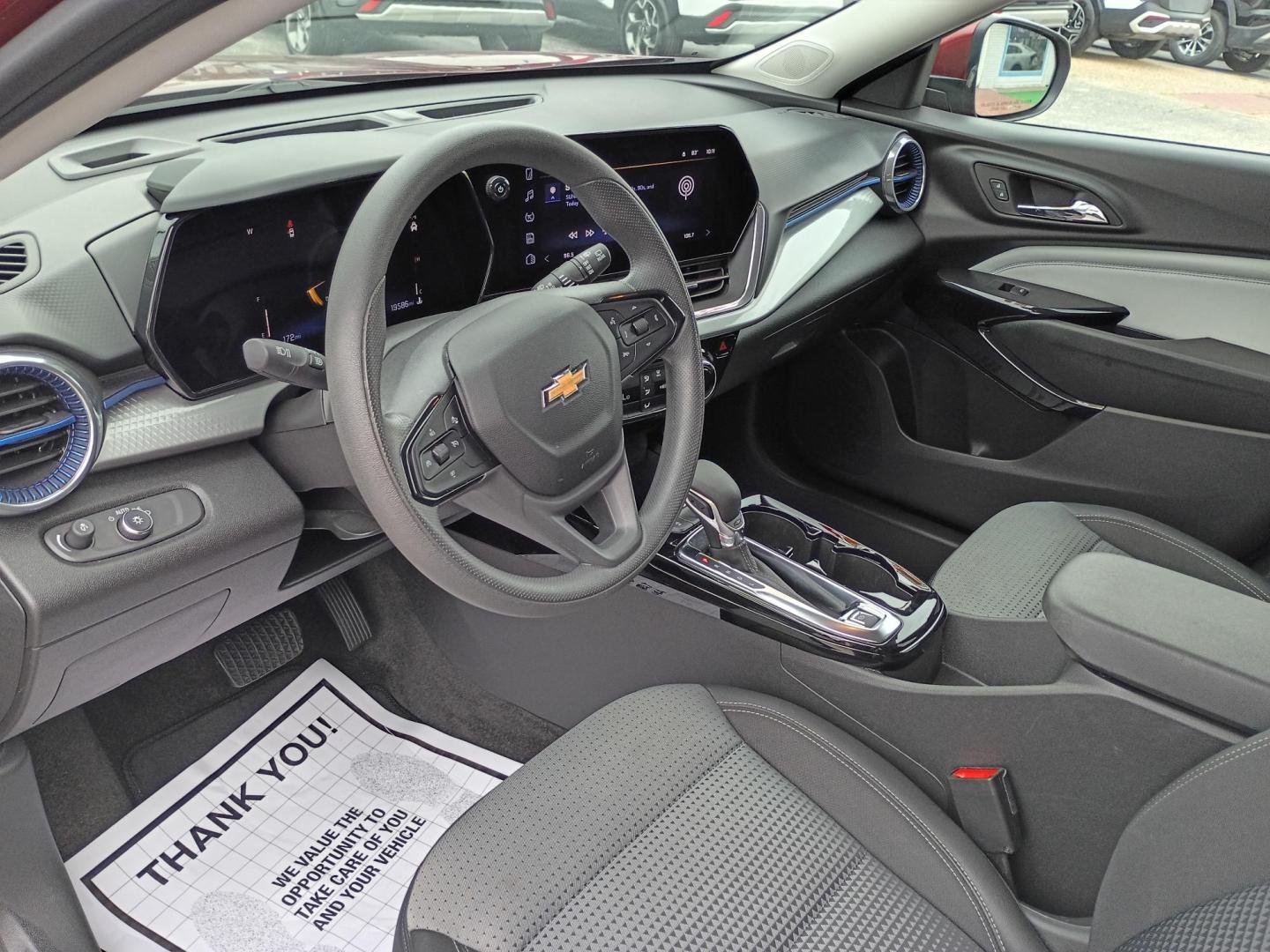 2025 MAROON /Black Chevrolet Trax LT (KL77LHEP7SC) with an 1.2L L3 TURBO engine, 6A transmission, located at 1842 Wirt Road, Houston, TX, 77055, (713) 973-3903, 29.805330, -95.484787 - Photo#8