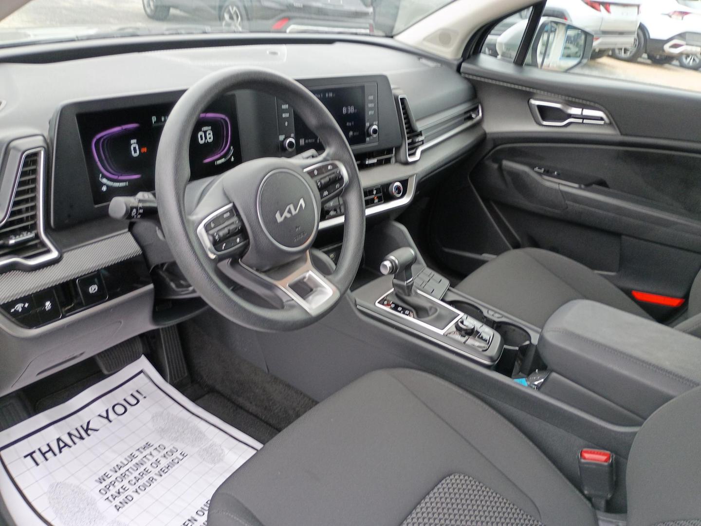2025 Gray /Black Kia Sportage LX (KNDPU3DF9S7) with an 2.5L V6 DOHC 24V engine, 8A transmission, located at 1842 Wirt Road, Houston, TX, 77055, (713) 973-3903, 29.805330, -95.484787 - Photo#8