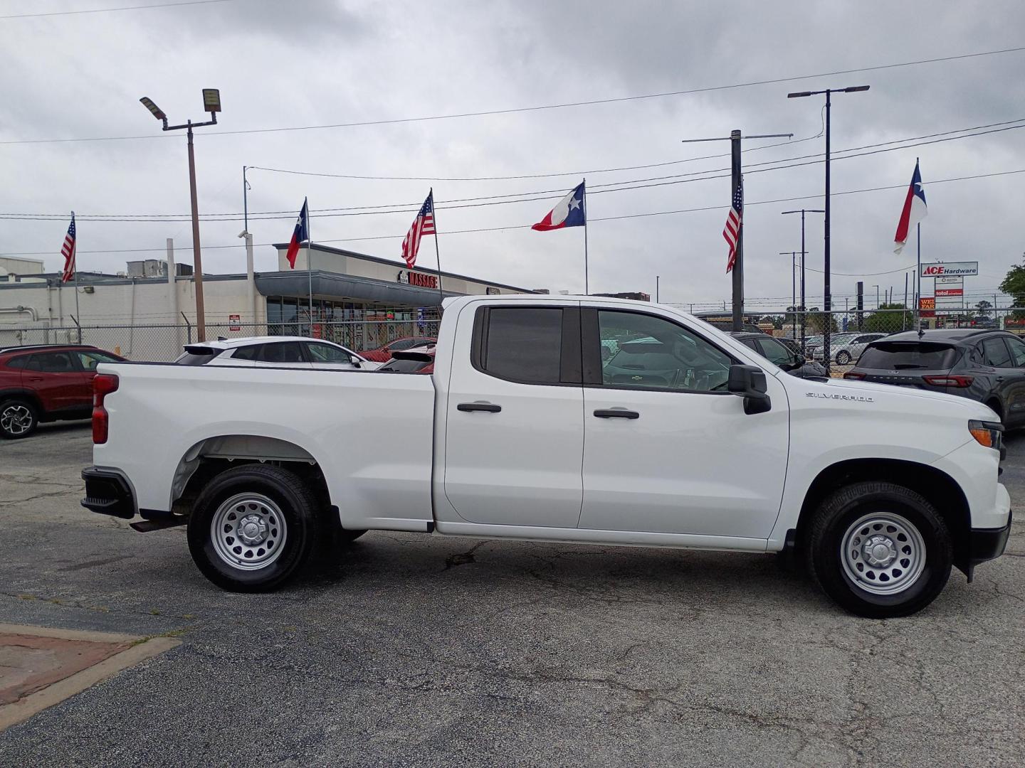 2023 White /Black Chevrolet Silverado 1500 Work Truck Double Cab 2WD (1GCRAAED7PZ) with an 5.3L V8 OHV 16V engine, 6A transmission, located at 1842 Wirt Road, Houston, TX, 77055, (713) 973-3903, 29.805330, -95.484787 - Photo#5