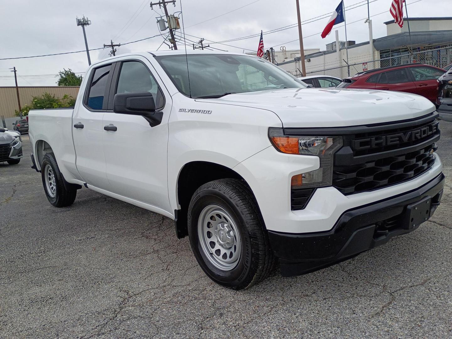 2023 White /Black Chevrolet Silverado 1500 Work Truck Double Cab 2WD (1GCRAAED7PZ) with an 5.3L V8 OHV 16V engine, 6A transmission, located at 1842 Wirt Road, Houston, TX, 77055, (713) 973-3903, 29.805330, -95.484787 - Photo#6