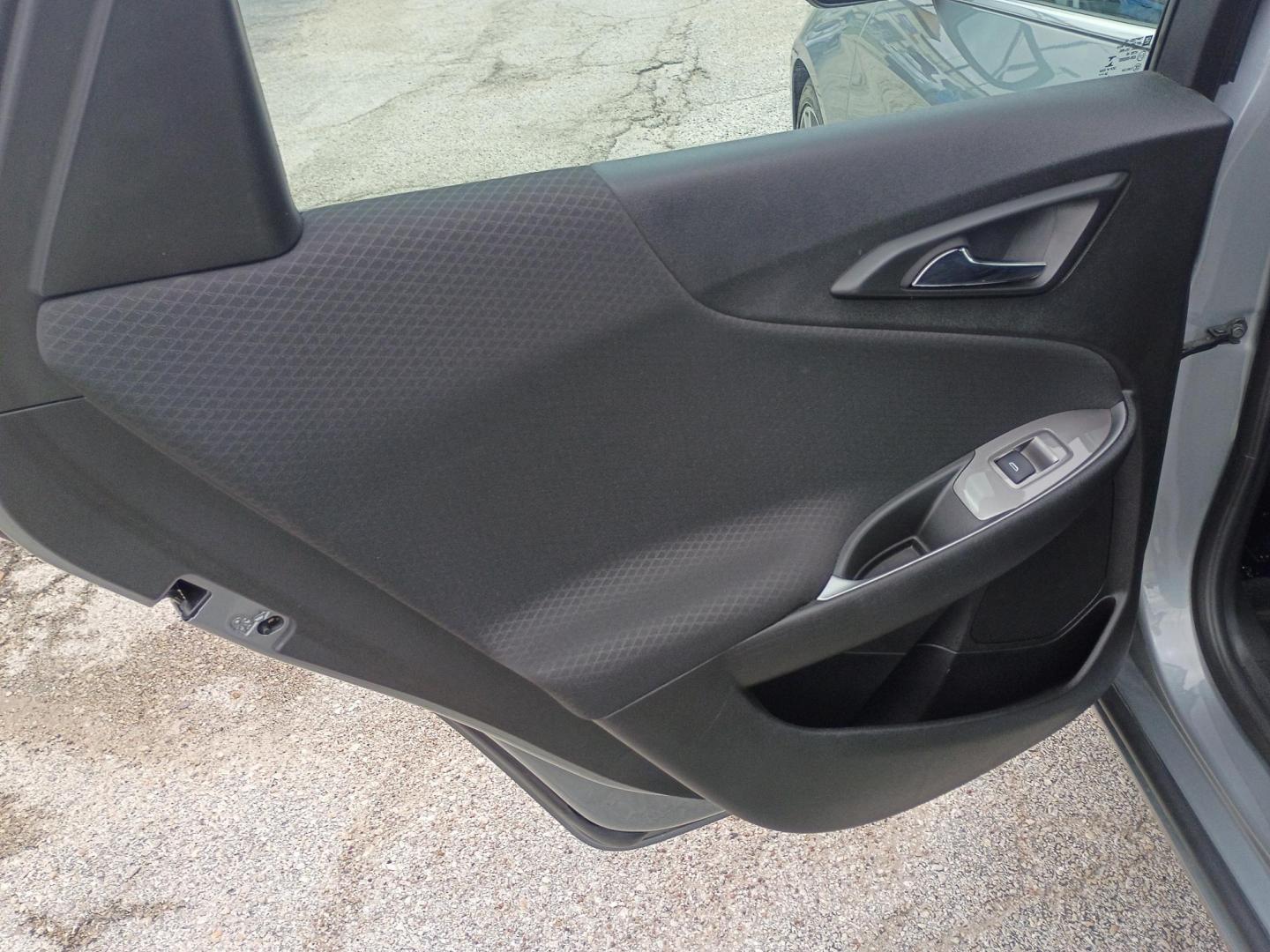 2025 Gray /Black Chevrolet Malibu 1LT (1G1ZD5ST2SF) with an 1.5L L4 DOHC 16V engine, 6A transmission, located at 1842 Wirt Road, Houston, TX, 77055, (713) 973-3903, 29.805330, -95.484787 - Photo#11