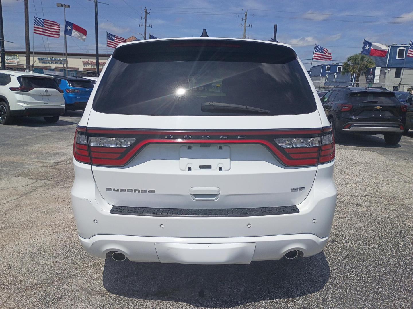 2024 Black /Black Dodge Durango GT 2WD (1C4RDHDG8RC) with an 3.6L V6 DOHC 24V engine, 8A transmission, located at 1842 Wirt Road, Houston, TX, 77055, (713) 973-3903, 29.805330, -95.484787 - Photo#3