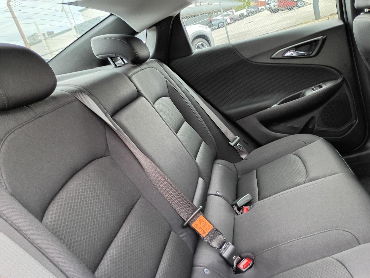 2025 White Chevrolet Malibu 1LT (1G1ZD5ST1SF) with an 1.5L L4 DOHC 16V engine, 6A transmission, located at 1842 Wirt Road, Houston, TX, 77055, (713) 973-3903, 29.805330, -95.484787 - Photo#14