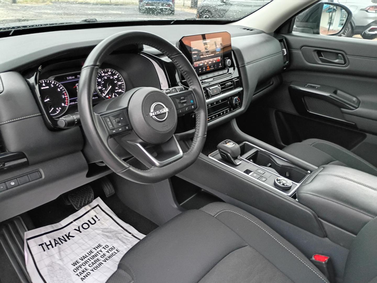 2024 Black Nissan Pathfinder SV 4WD (5N1DR3BC0RC) with an 3.5L V6 DOHC 24V engine, CVT transmission, located at 1842 Wirt Road, Houston, TX, 77055, (713) 973-3903, 29.805330, -95.484787 - Photo#8