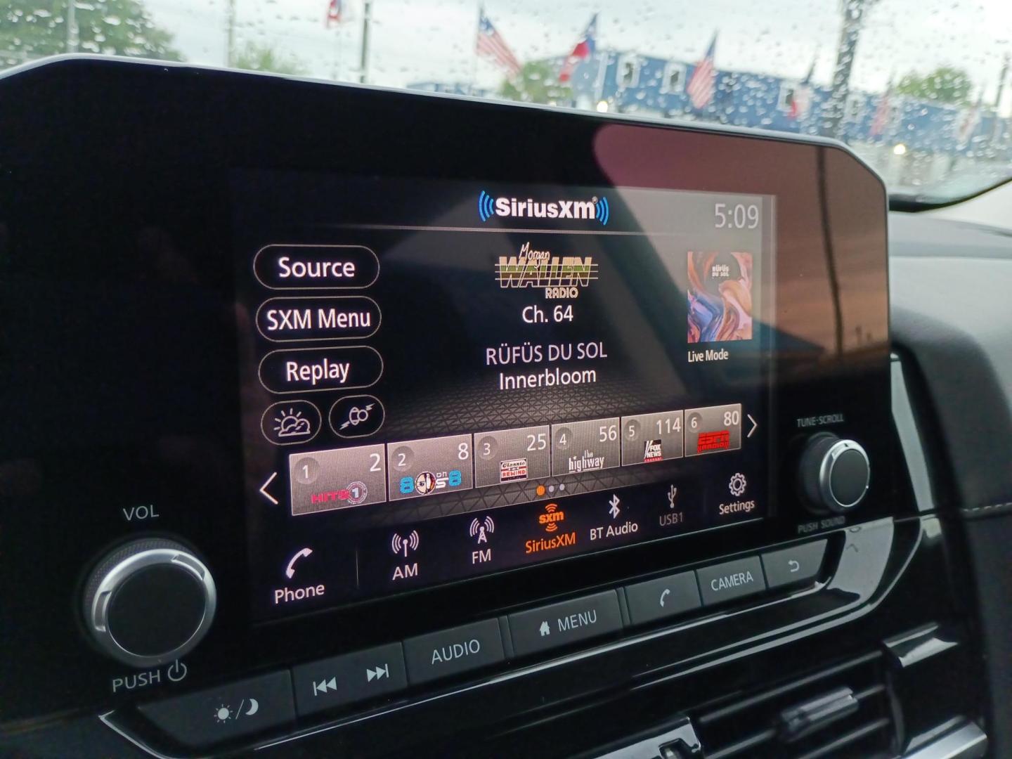 2024 Black Nissan Pathfinder SV 4WD (5N1DR3BC0RC) with an 3.5L V6 DOHC 24V engine, CVT transmission, located at 1842 Wirt Road, Houston, TX, 77055, (713) 973-3903, 29.805330, -95.484787 - Photo#22