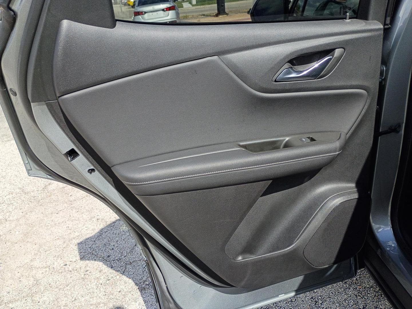 2025 Silver Chevrolet Blazer 2LT (3GNKBCR45SS) with an 2.0L L4 DOHC 16 TURBO engine, 9A transmission, located at 1842 Wirt Road, Houston, TX, 77055, (713) 973-3903, 29.805330, -95.484787 - Photo#11