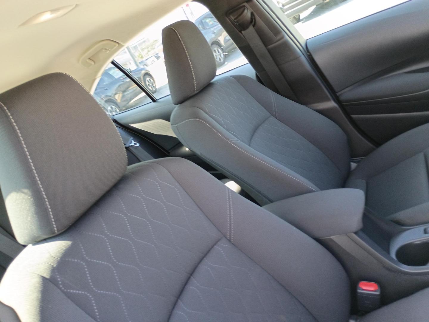 2026 White Toyota Corolla LE (5YFB4MDE9TP) with an 2.0L L4 DOHC 16V engine, CVT transmission, located at 1842 Wirt Road, Houston, TX, 77055, (713) 973-3903, 29.805330, -95.484787 - Photo#12