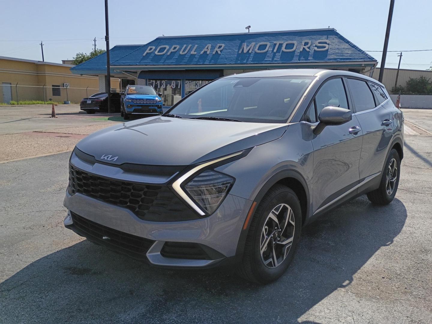 2025 Kia Sportage 2.5 LX AT's photo