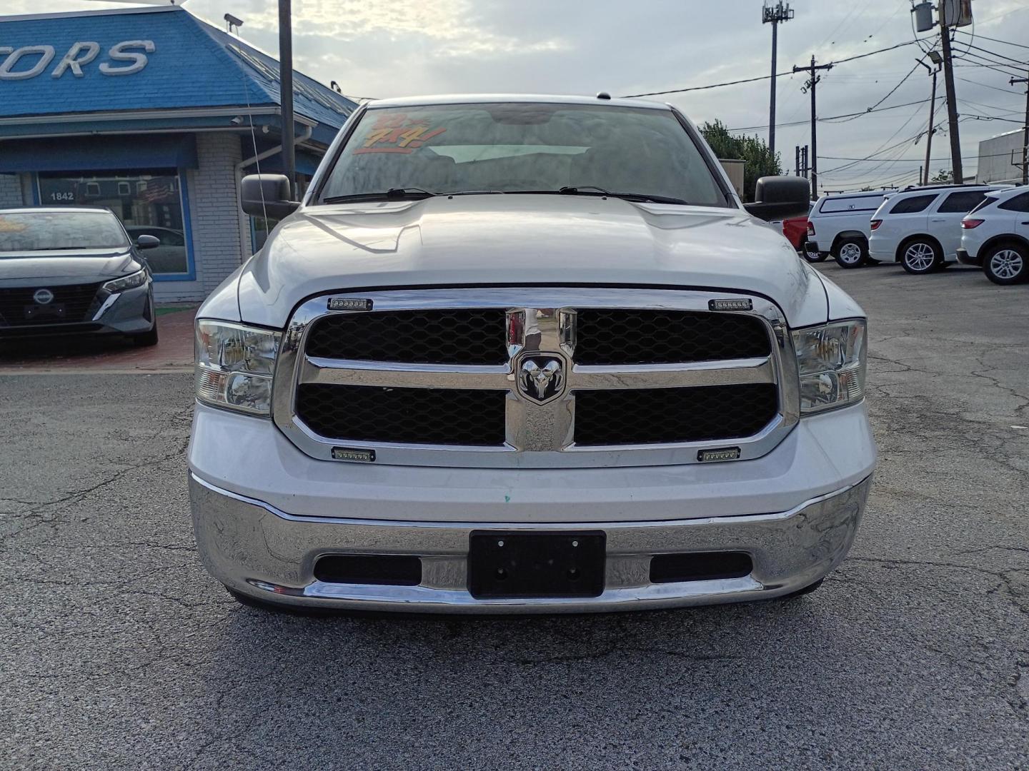 2022 White RAM 1500 Classic Tradesman Crew Cab SWB 4WD (3C6RR7KG5NG) with an 3.6L V6 DOHC 24V FFV engine, 8A transmission, located at 1842 Wirt Road, Houston, TX, 77055, (713) 973-3903, 29.805330, -95.484787- Photo#7