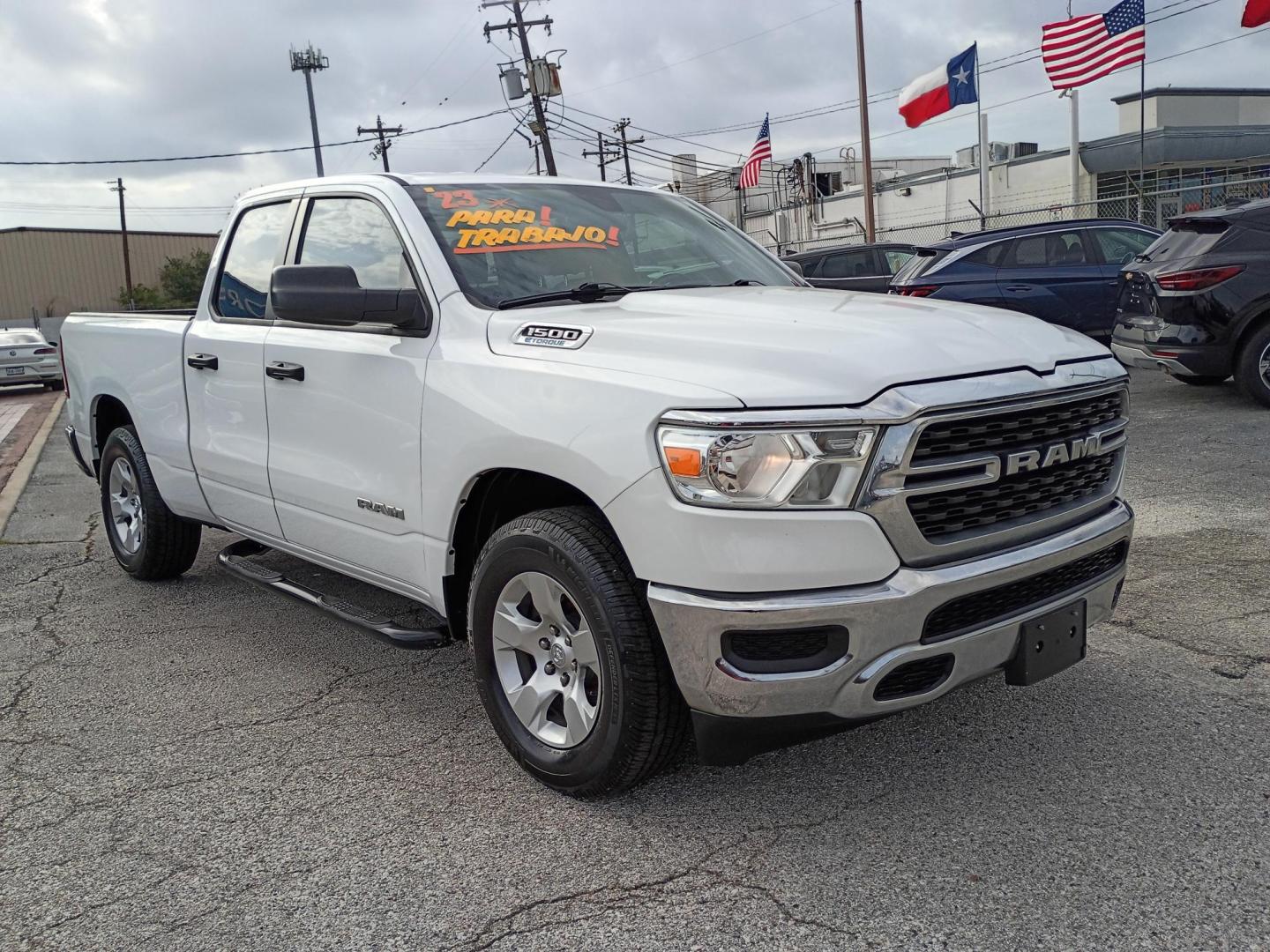 2023 White RAM 1500 Big Horn Quad Cab 2WD (1C6RREBG7PN) with an 3.6L V6 DOHC 24V engine, 8A transmission, located at 1842 Wirt Road, Houston, TX, 77055, (713) 973-3903, 29.805330, -95.484787- Photo#6