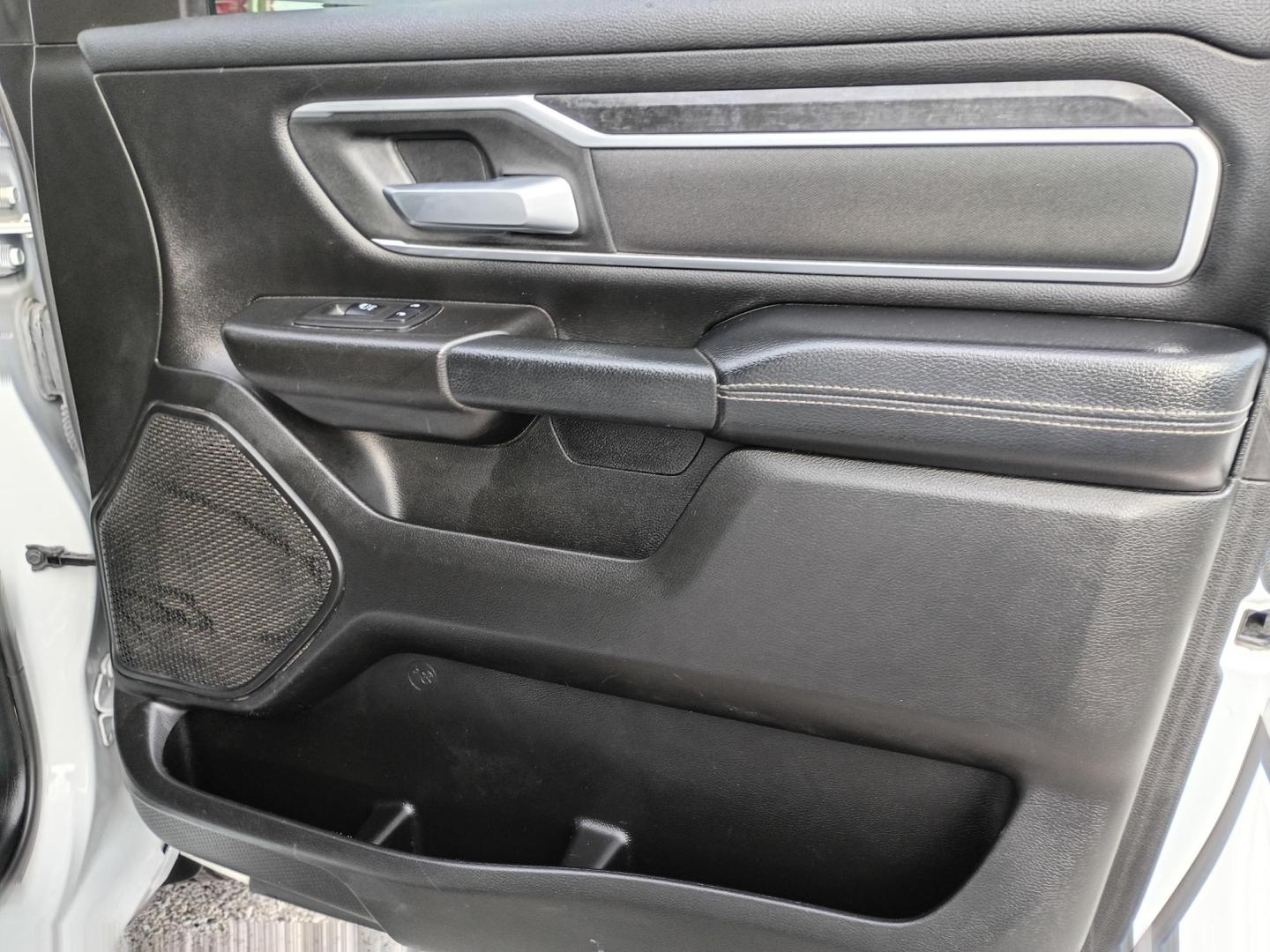 2023 White RAM 1500 Big Horn Quad Cab 2WD (1C6RREBG7PN) with an 3.6L V6 DOHC 24V engine, 8A transmission, located at 1842 Wirt Road, Houston, TX, 77055, (713) 973-3903, 29.805330, -95.484787- Photo#13