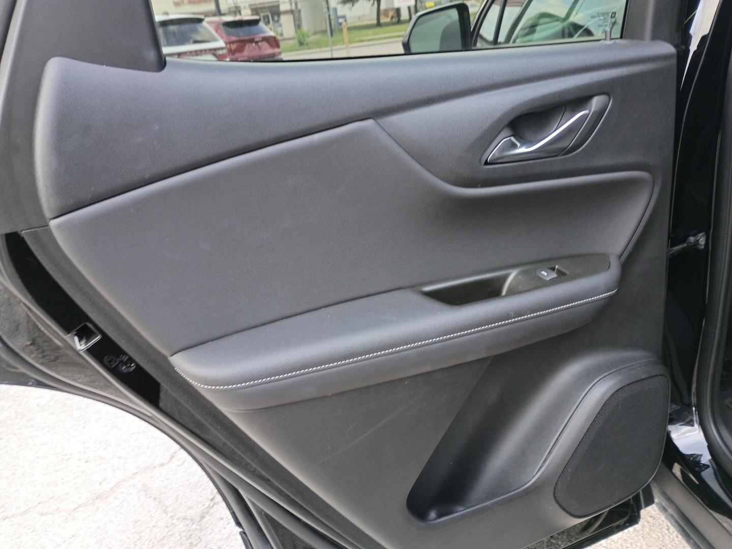 2025 Black Chevrolet Blazer 2LT (3GNKBCR40SS) with an 2.0L L4 DOHC 16 TURBO engine, 9A transmission, located at 1842 Wirt Road, Houston, TX, 77055, (713) 973-3903, 29.805330, -95.484787- Photo#11