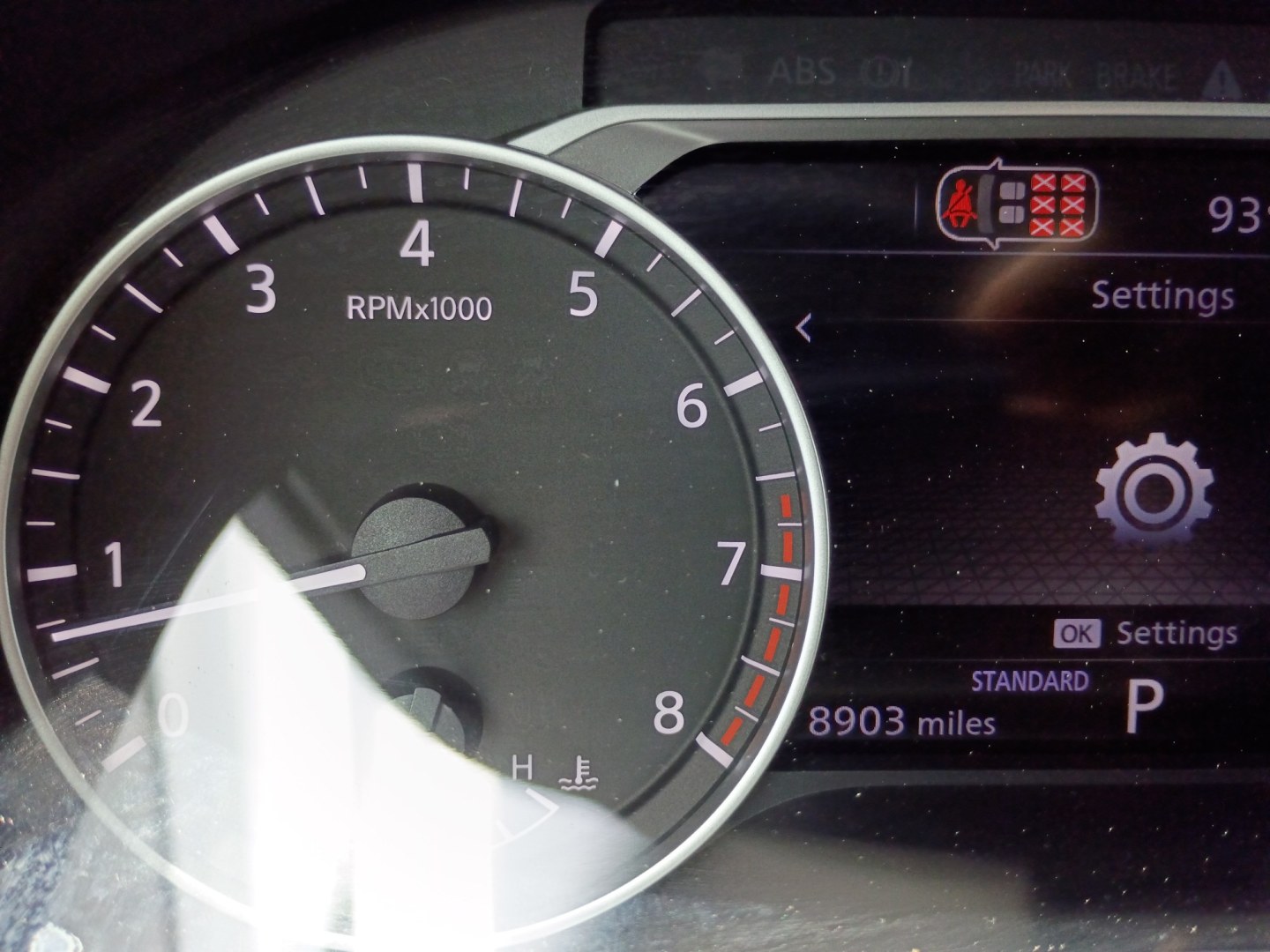 2026 White /Black NISSAN Pathfinder SV (5N1DR3BS8TC) , Automatic transmission, located at 1842 Wirt Road, Houston, TX, 77055, (713) 973-3903, 29.805330, -95.484787- Photo#18