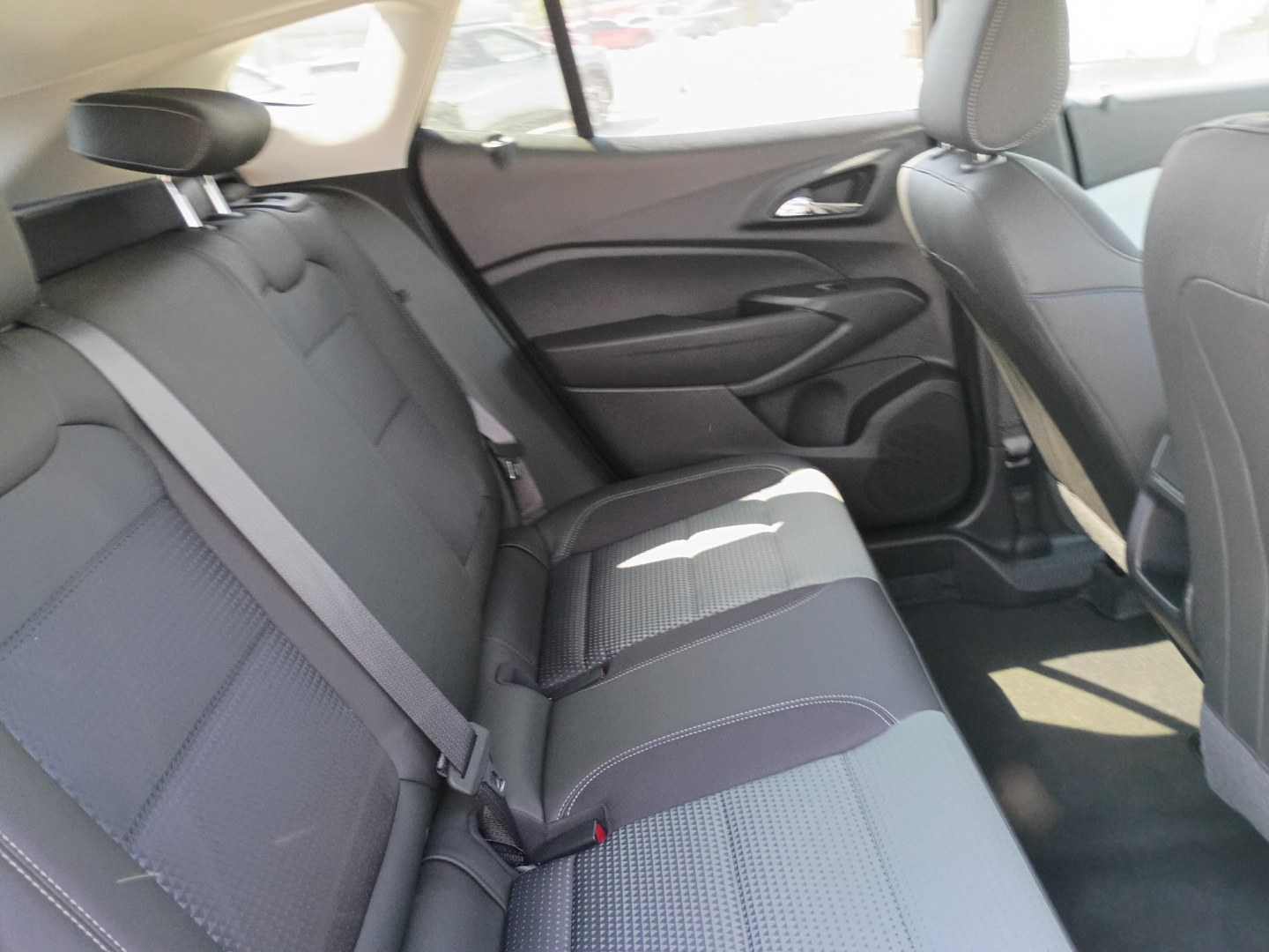 2026 Black /Black CHEVROLET Trax 1LT (KL77LHEP8TC) with an 1.2L L3 TURBO engine, 6A transmission, located at 1842 Wirt Road, Houston, TX, 77055, (713) 973-3903, 29.805330, -95.484787- Photo#13