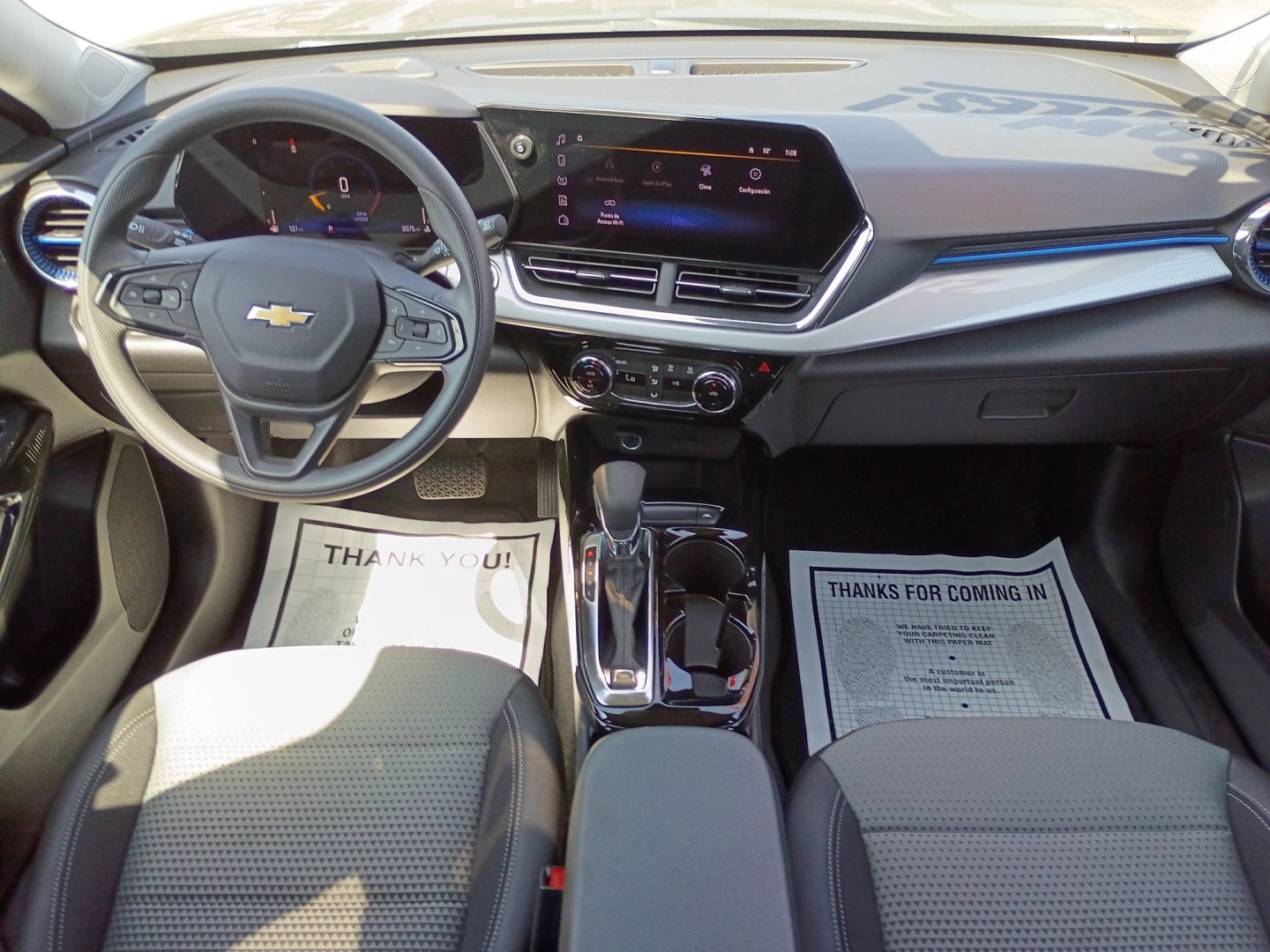 2026 Black /Black CHEVROLET Trax 1LT (KL77LHEP8TC) with an 1.2L L3 TURBO engine, 6A transmission, located at 1842 Wirt Road, Houston, TX, 77055, (713) 973-3903, 29.805330, -95.484787- Photo#15