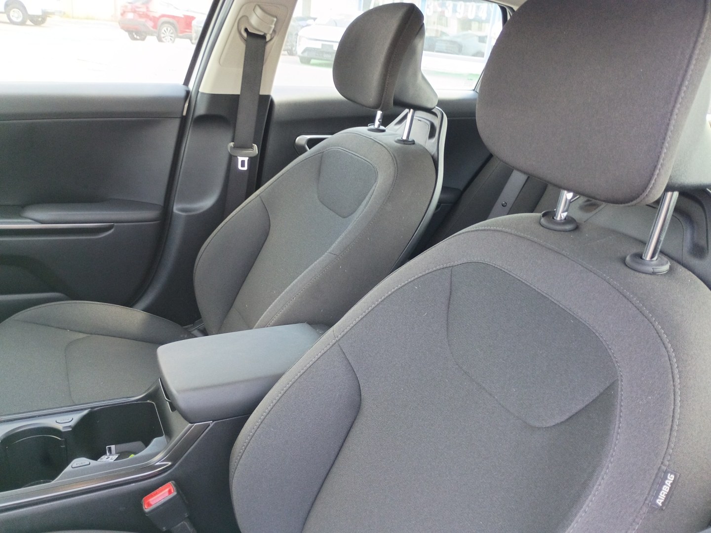 2026 White /Black KIA K4 LX, LXS (3KPFT4DE2TE) , located at 1842 Wirt Road, Houston, TX, 77055, (713) 973-3903, 29.805330, -95.484787- Photo#10
