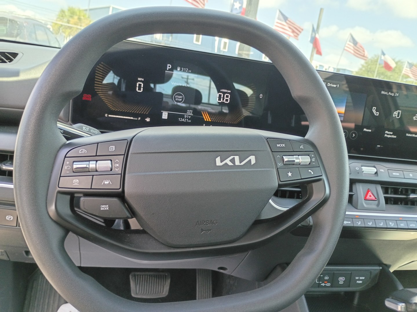 2026 White /Black KIA K4 LX, LXS (3KPFT4DE2TE) , located at 1842 Wirt Road, Houston, TX, 77055, (713) 973-3903, 29.805330, -95.484787- Photo#17