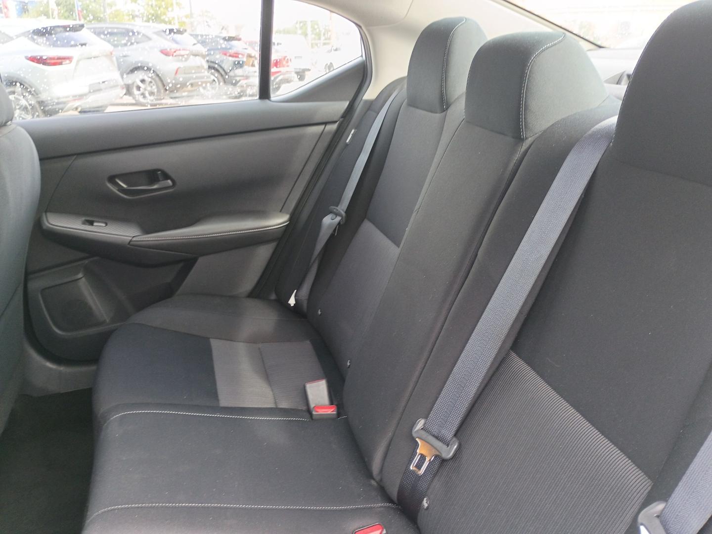 2025 White /Black Nissan Sentra SV (3N1AB8CV1SY) with an 1.8L L4 SFI DOHC 16V engine, CVT transmission, located at 1842 Wirt Road, Houston, TX, 77055, (713) 973-3903, 29.805330, -95.484787- Photo#10