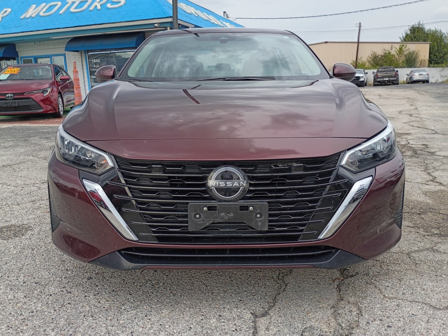 2025 MAROON /Black Nissan Sentra SV (3N1AB8CV4SY) with an 1.8L L4 SFI DOHC 16V engine, CVT transmission, located at 1842 Wirt Road, Houston, TX, 77055, (713) 973-3903, 29.805330, -95.484787- Photo#7