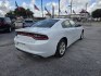2022 White /Black Dodge Charger SXT (2C3CDXBG4NH) with an 3.6L V6 DOHC 24V engine, 8A transmission, located at 1842 Wirt Road, Houston, TX, 77055, (713) 973-3903, 29.805330, -95.484787- Photo#4