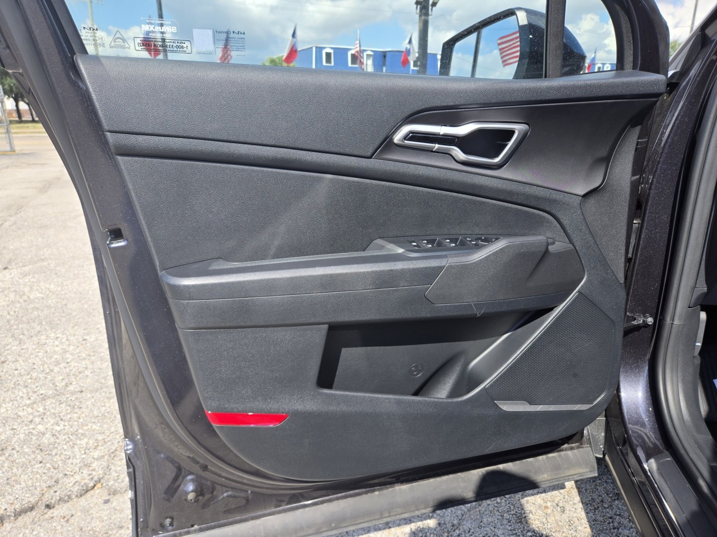 2026 Dark Gray /Black Kia Sportage LX (5XYK23DF8TG) with an 2.5L L4 DOHC 16V engine, 8A transmission, located at 1842 Wirt Road, Houston, TX, 77055, (713) 973-3903, 29.805330, -95.484787- Photo#9