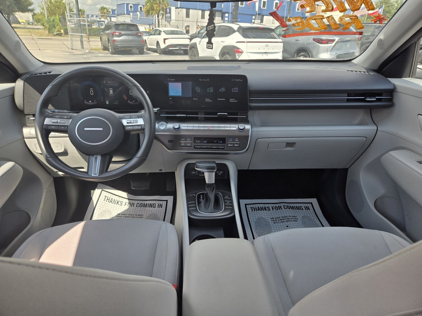 2025 Dark Gray /Black Hyundai Kona SEL (KM8HB3AB0SU) with an 2.0L L4 DOHC 16V engine, CVT transmission, located at 1842 Wirt Road, Houston, TX, 77055, (713) 973-3903, 29.805330, -95.484787- Photo#13