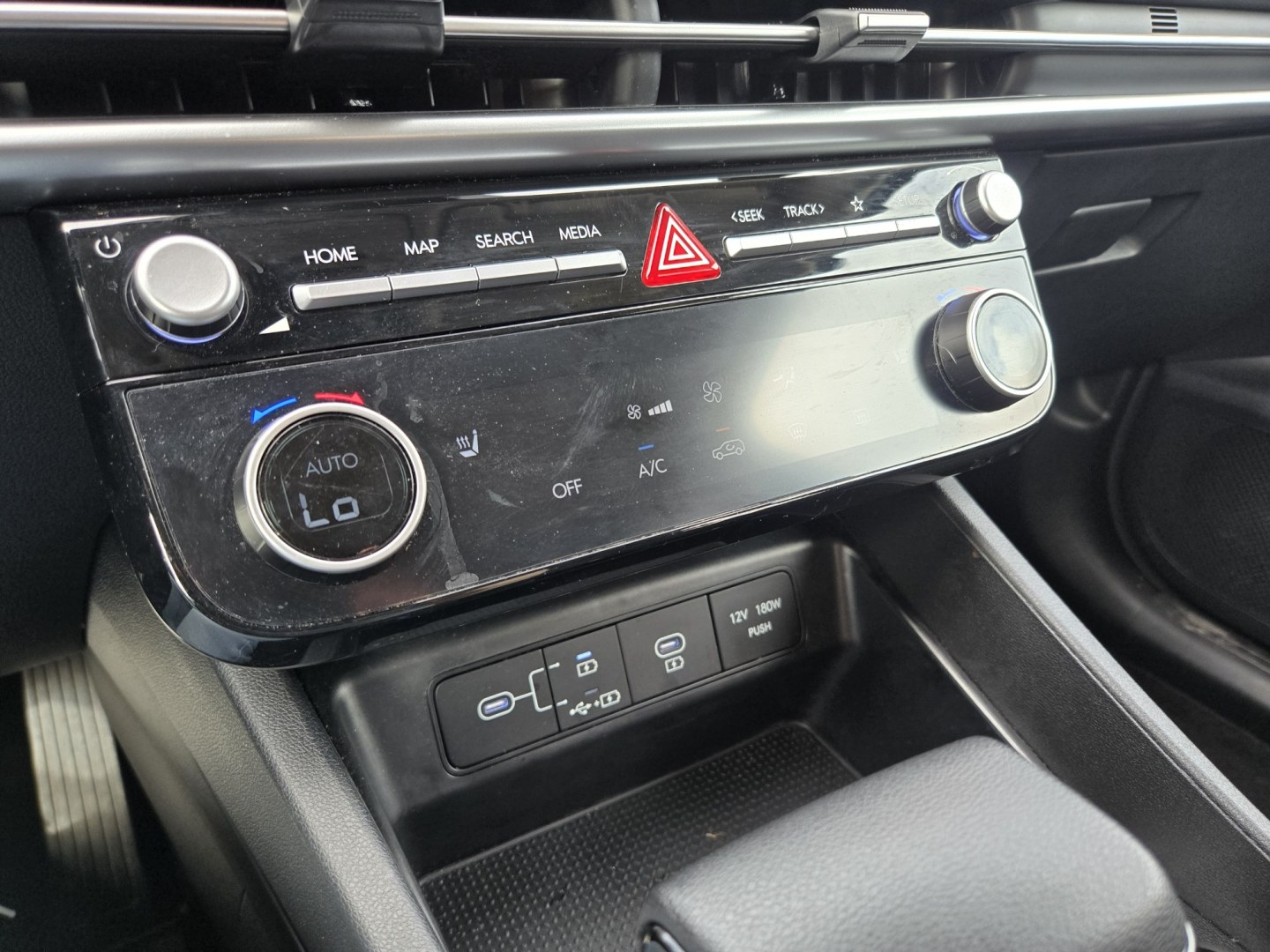 2026 BLUE Hyundai Tucson SEL, SEL Plus (5NMJB3DEXTH) , located at 1842 Wirt Road, Houston, TX, 77055, (713) 973-3903, 29.805330, -95.484787- Photo#18