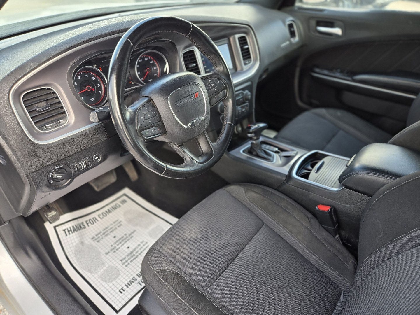 2022 Silver /Black Dodge Charger SXT (2C3CDXBG5NH) with an 3.6L V6 DOHC 24V engine, 8A transmission, located at 1842 Wirt Road, Houston, TX, 77055, (713) 973-3903, 29.805330, -95.484787- Photo#8