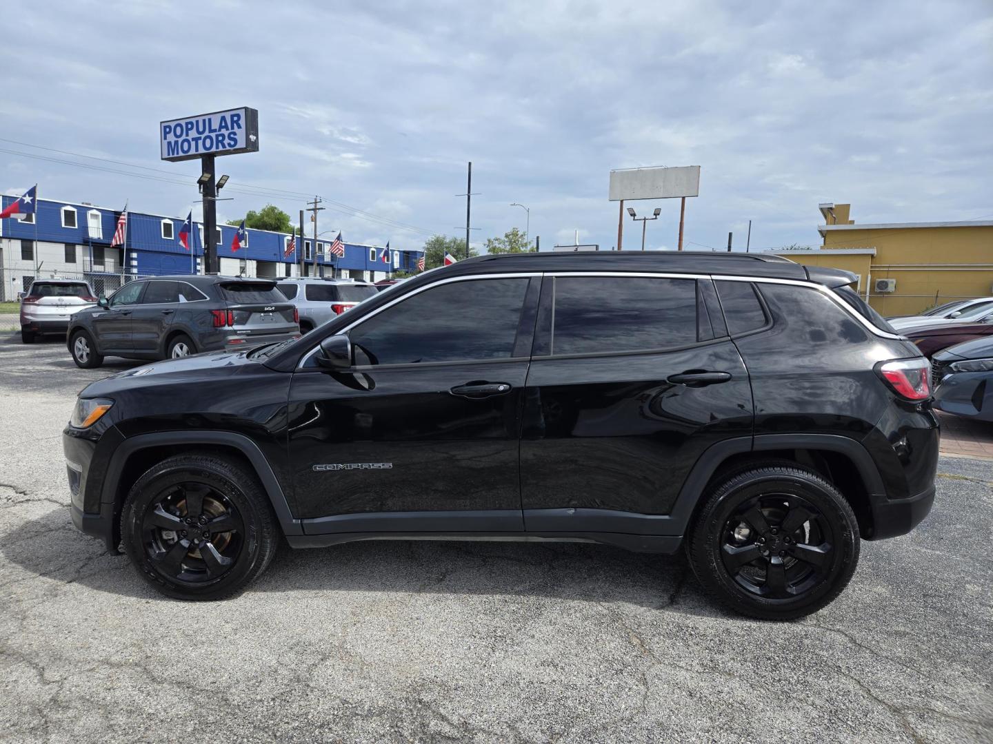 2018 Black /Black Jeep Compass Sport FWD (3C4NJCBB4JT) with an 2.4L L4 DOHC 16V engine, located at 1842 Wirt Road, Houston, TX, 77055, (713) 973-3903, 29.805330, -95.484787 - Photo#1