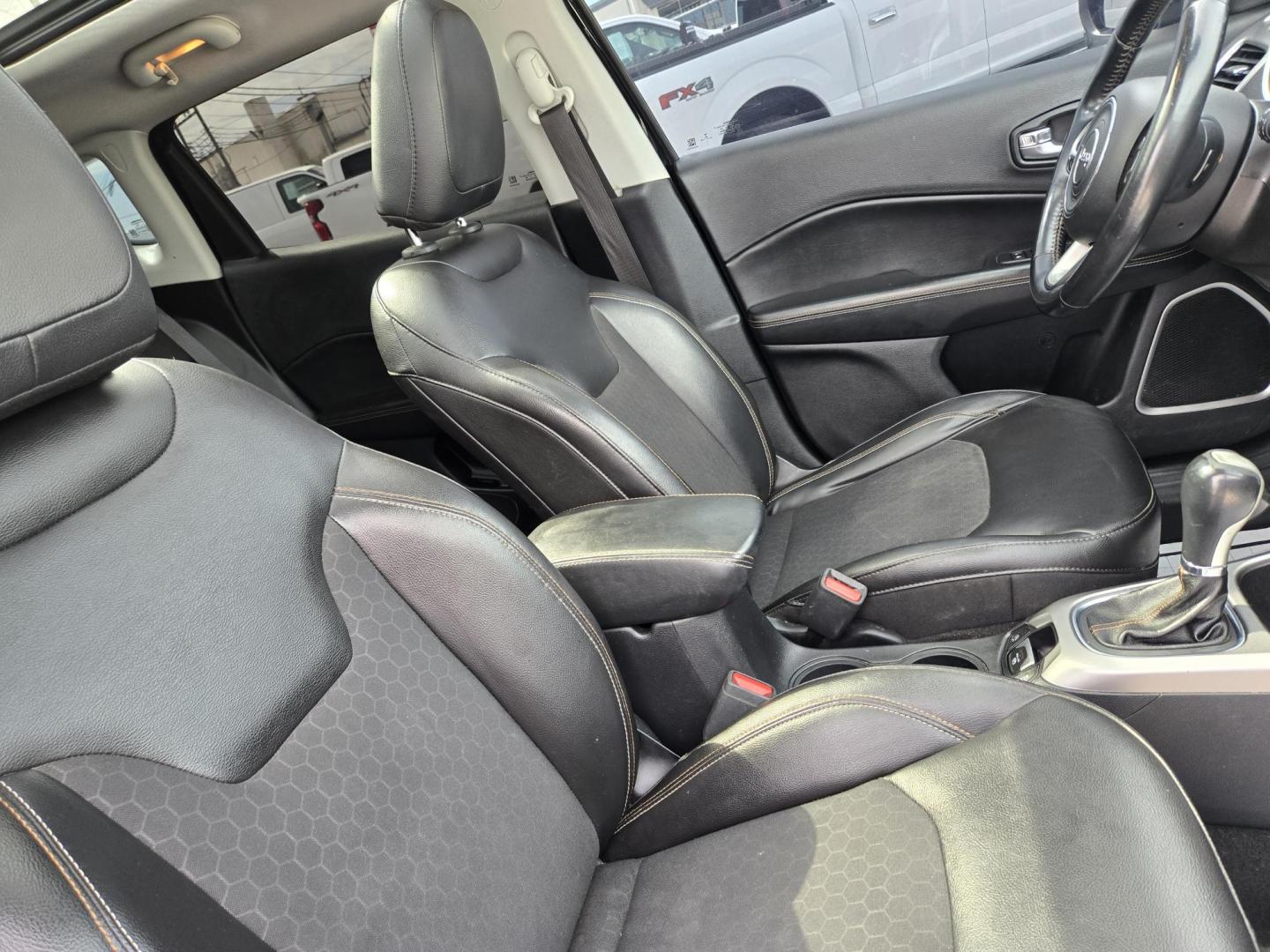 2018 Black /Black Jeep Compass Sport FWD (3C4NJCBB4JT) with an 2.4L L4 DOHC 16V engine, located at 1842 Wirt Road, Houston, TX, 77055, (713) 973-3903, 29.805330, -95.484787 - Photo#12